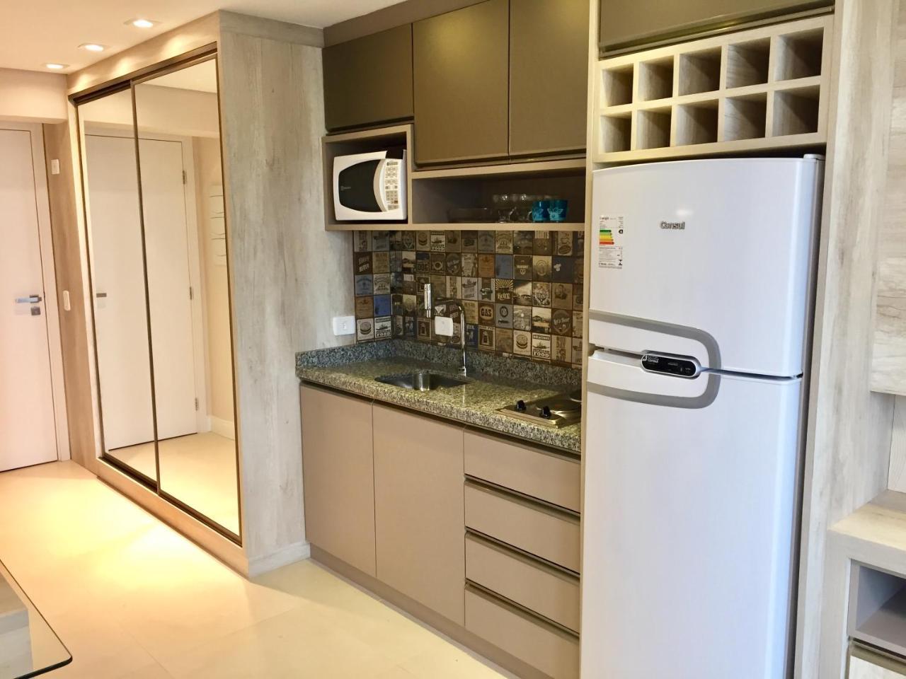 Estudio Moderno Com Linda Vista Para A Serra Curitiba Exteriör bild